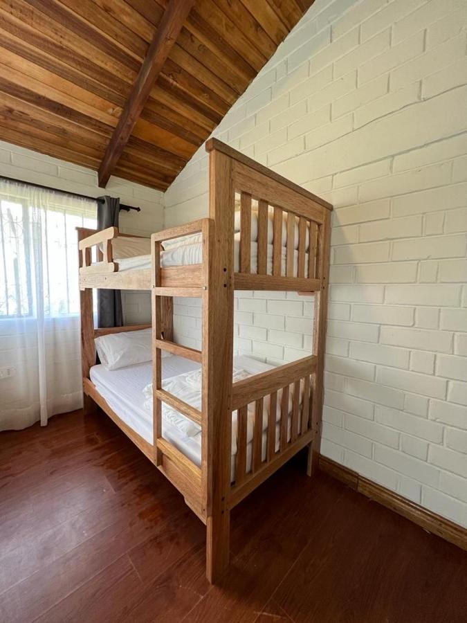 High-End Holiday Cabin - Tungurahua Hot Springs Баньйос Екстер'єр фото